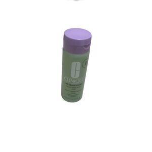 Clinique Cleanser with Lavender Cap